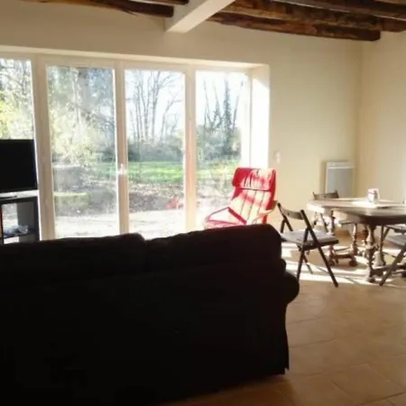 Renove En Pleine Campagne Pres Du Mans : 5 Chambres, Terrasse, Barbecue, Acces Paris Facile - Fr-1-410-213 度假居