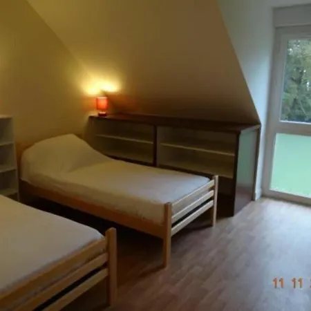 Renove En Pleine Campagne Pres Du Mans : 5 Chambres, Terrasse, Barbecue, Acces Paris Facile Country house La Bazoge